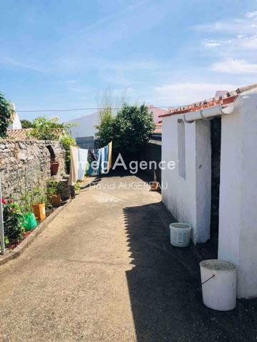 Maison à L' ILE-D'YEU, 85350 - 8 pièces 163m²