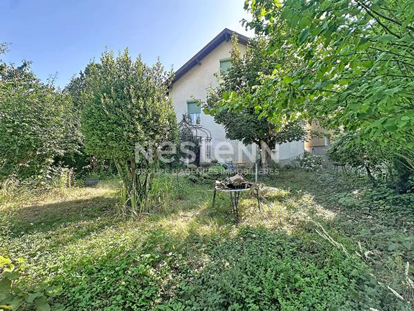 Maison 5 pièces 4 chambres avec jardin et garage - 69500 BRON