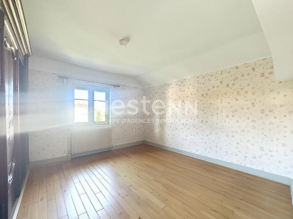 Maison 5 pièces 4 chambres avec jardin et garage - 69500 BRON