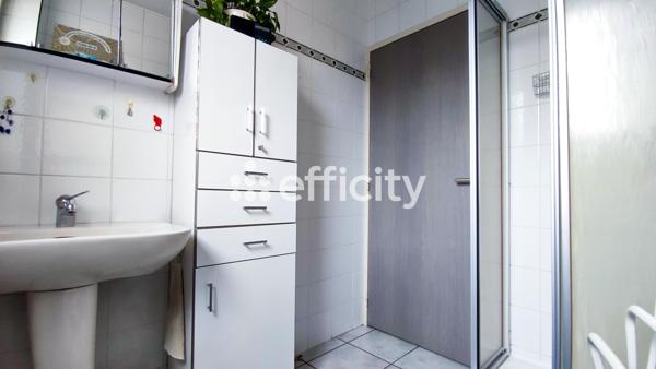 Appartement 5 pièces - 160 m² Exclusivité efficity