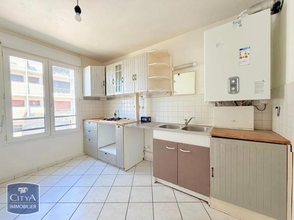 Appartement à louer 4 pièces 84.84m² Lyon 8e Arrondissement (69008)