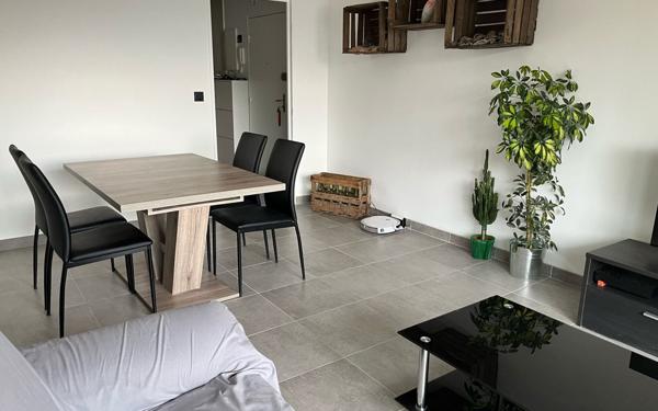 Appartement à louer    3 pièces •  Pau
