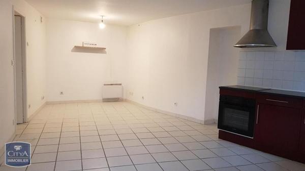 Appartement à louer 2 pièces 45.01m² Saint-Nazaire-en-Royans (26190)