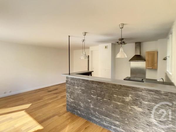 Appartement à vendre  2 pièces - 55,27 m2 FONTAINEBLEAU - 77