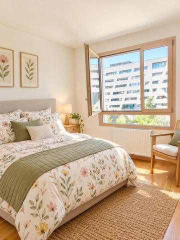 LYON 2 CONFLUENCE - HOTEL de REGION -