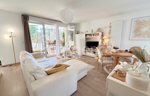 ROYAN Appartement T3 avec terrasse et parking Centre-vil