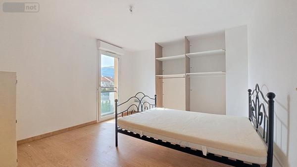 Maison à vendre à Saint-Genis-Pouilly dans l'Ain (01630), ref : 01047-764