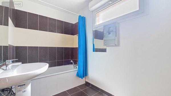 Maison à vendre à Saint-Genis-Pouilly dans l'Ain (01630), ref : 01047-764