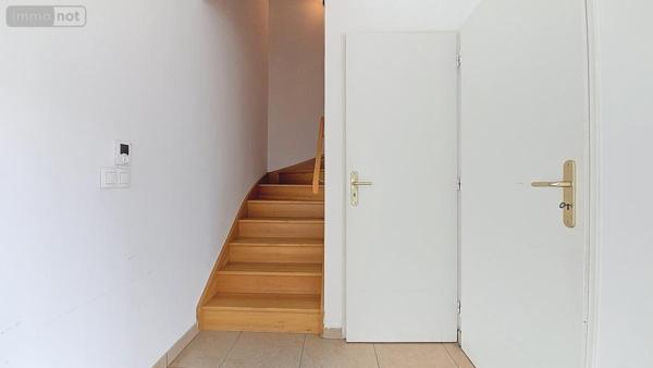 Maison à vendre à Saint-Genis-Pouilly dans l'Ain (01630), ref : 01047-764