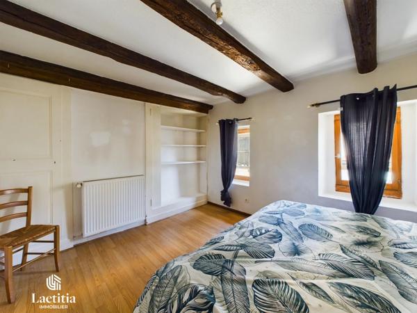 APPARTEMENT T4 DUPLEX  84m2  EN PLEIN CENTRE