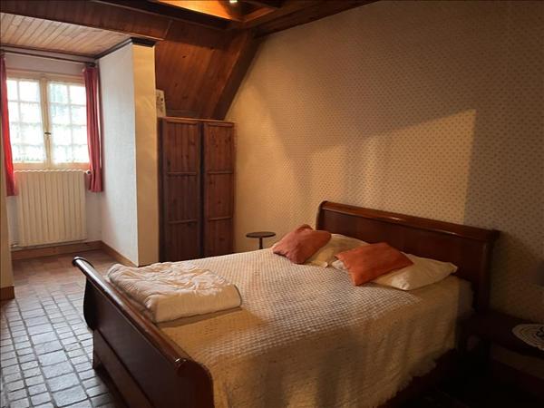 Maison à vendre |  Altillac |  7 pièces | 145 m²