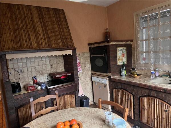 Maison à vendre |  Altillac |  7 pièces | 145 m²