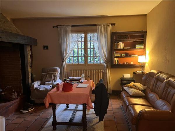 Maison à vendre |  Altillac |  7 pièces | 145 m²