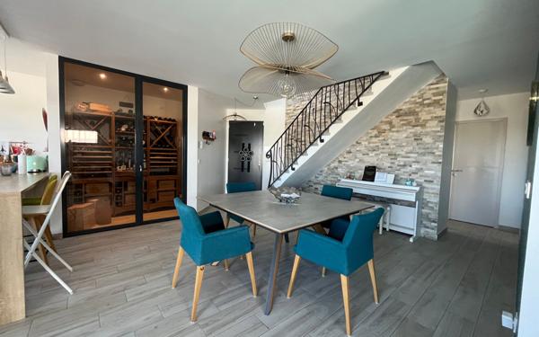 Maison à vendre    5 pièces • 135 m2 Mèze