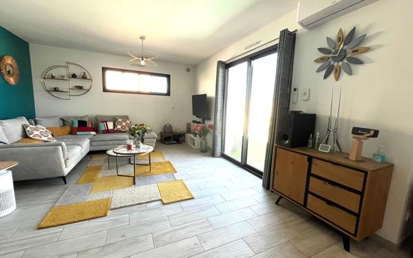 Maison à vendre    5 pièces • 135 m2 Mèze