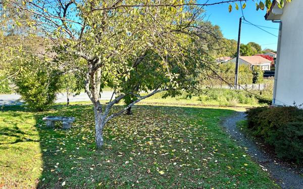 Maison à vendre    7 pièces • 129 m2 Saint-Priest-Taurion