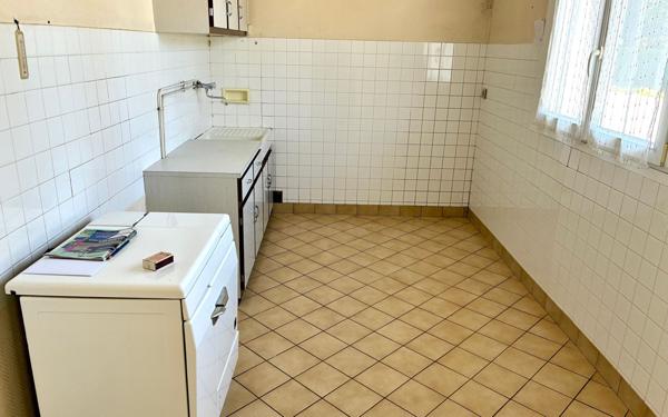 Maison à vendre    7 pièces • 129 m2 Saint-Priest-Taurion