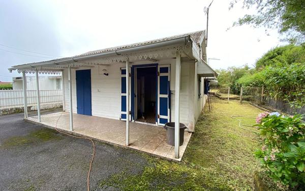 Maison à vendre    4 pièces •  La Plaine-des-Palmistes