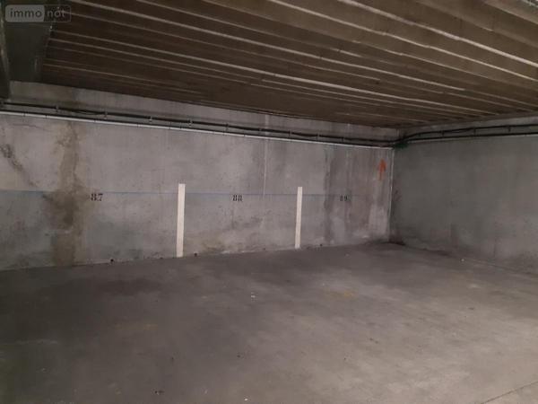 Garage - Parking à vendre à Angers dans le Maine-et-Loire (49100), ref : 49009-1317