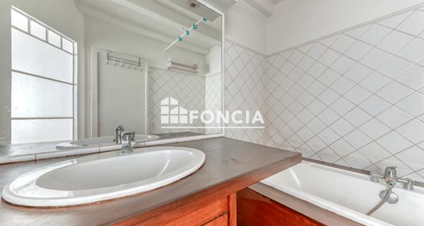 À vendre Studio 38 m² - Lyon 69006