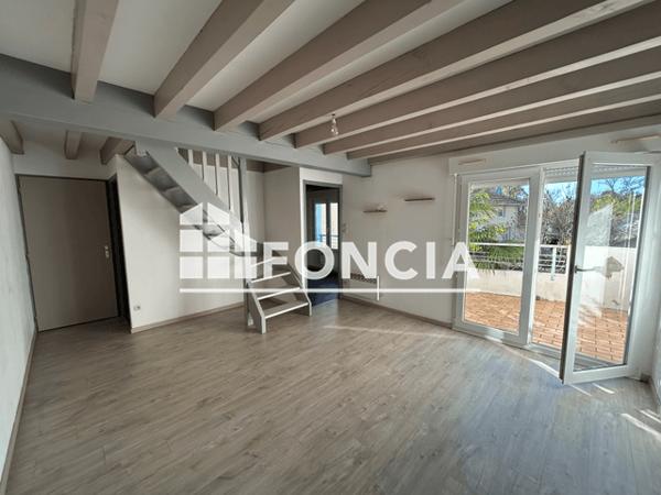 Location Appartement 3 pièces 66.28 m² - LE HAMEAU DES CHENES Saint Pierre Du Mont 40280