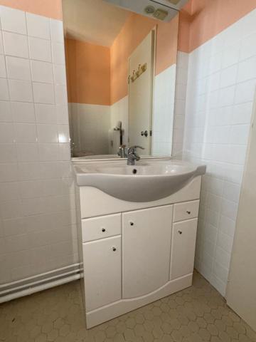 APPARTEMENT TYPE 2 A VENDRE ROMORANTIN