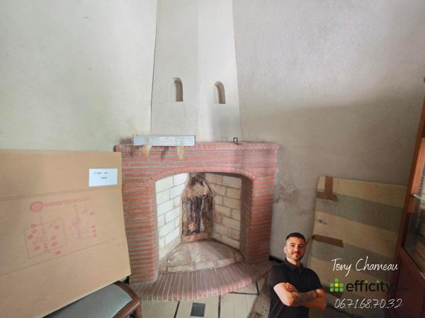 Maison
         2 pièces
        - 40 m² 15 000 € *