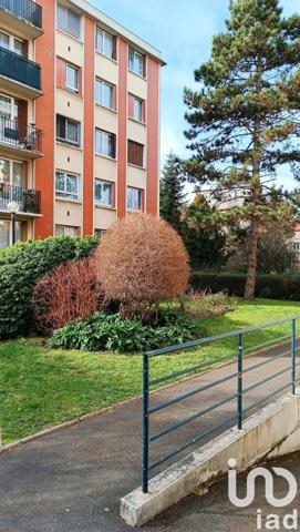 Appartement 4 pièces de 76 m² à Noisy-le-Sec (93130)