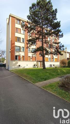 Appartement 4 pièces de 76 m² à Noisy-le-Sec (93130)