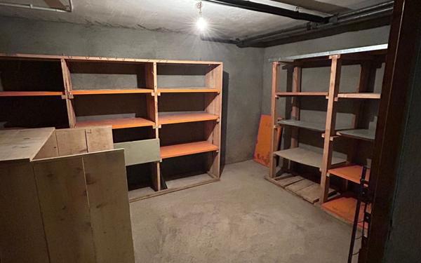 Maison à vendre    7 pièces •  Anould