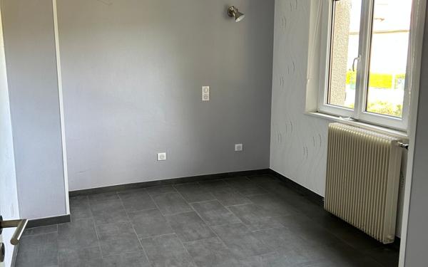 Maison à vendre    7 pièces •  Anould