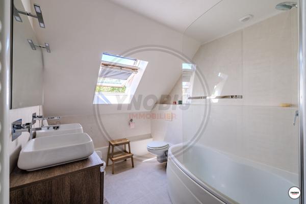 Maison Ecquevilly 5 pièces 3 chambres., Ecquevilly 78920