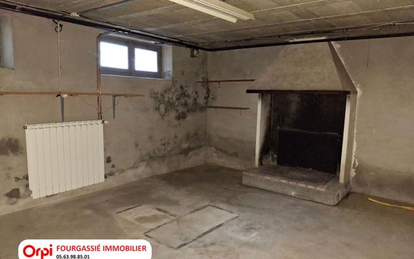 Maison à vendre    5 pièces •  Aussillon