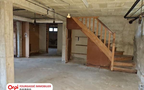 Maison à vendre    5 pièces •  Aussillon