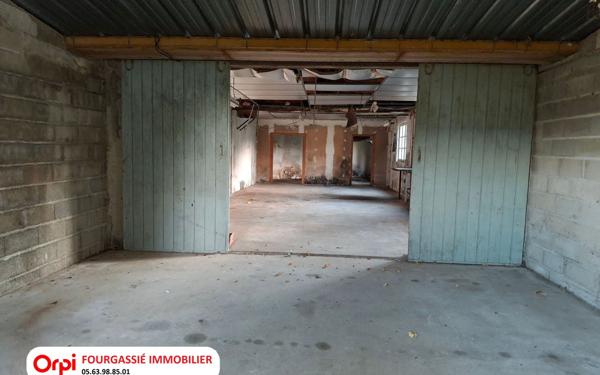 Maison à vendre    5 pièces •  Aussillon