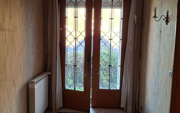 Maison à vendre    5 pièces •  Aussillon