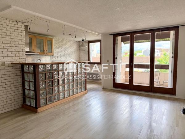 Beau Duplex avec terrasse, cave et parking