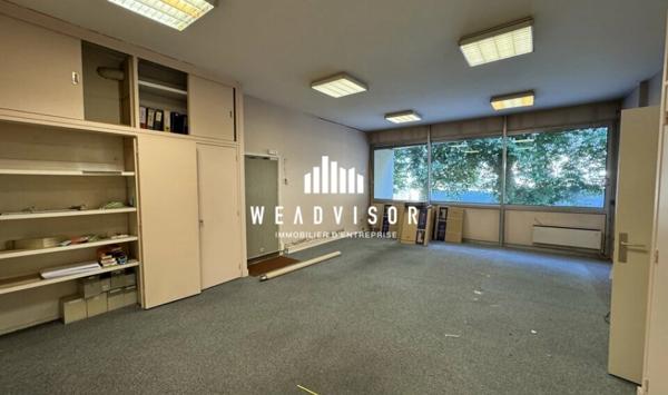 A VENDRE : BUREAUX D'ENVIRON 584,90 M² À VENDRE AVEC 15 STATIONNEMENTS - HYPER CENTRE VILLE LE MANS