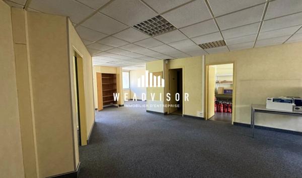 A VENDRE : BUREAUX D'ENVIRON 584,90 M² À VENDRE AVEC 15 STATIONNEMENTS - HYPER CENTRE VILLE LE MANS