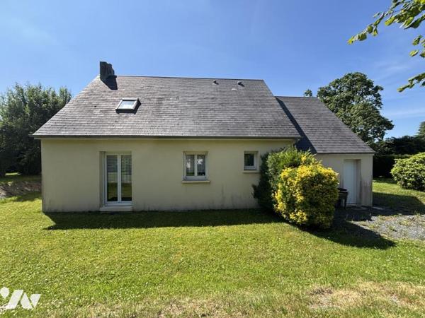 Située à SAINT-GILLES, maison d’habitation avec vie de plain-pied