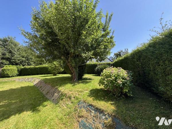 Située à SAINT-GILLES, maison d’habitation avec vie de plain-pied