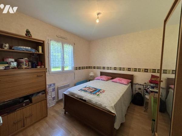 Située à SAINT-GILLES, maison d’habitation avec vie de plain-pied