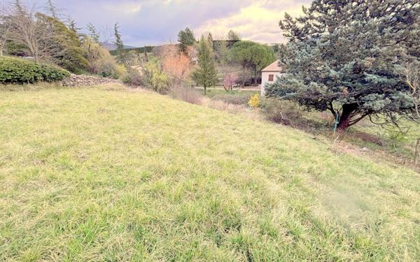 Terrain à vendre    Coux