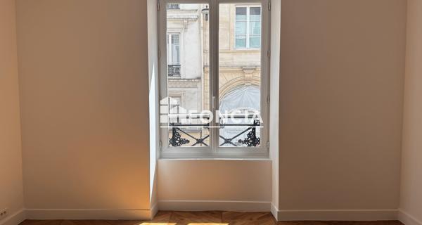 Location Appartement 2 pièces 44.18 m² - Paris 75009