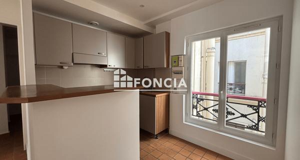 Location Appartement 2 pièces 44.18 m² - Paris 75009