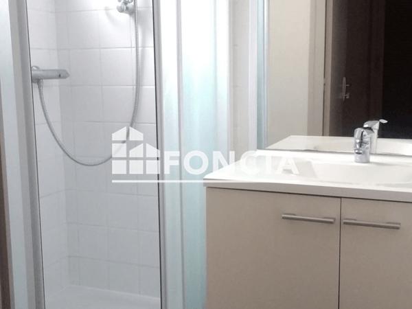 Location Studio 29.16 m² - 73 RUE DU REMPART Tours 37000