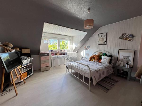 ARZON Maison 7 pièces 184 m²
