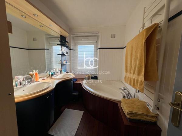 ARZON Maison 7 pièces 184 m²