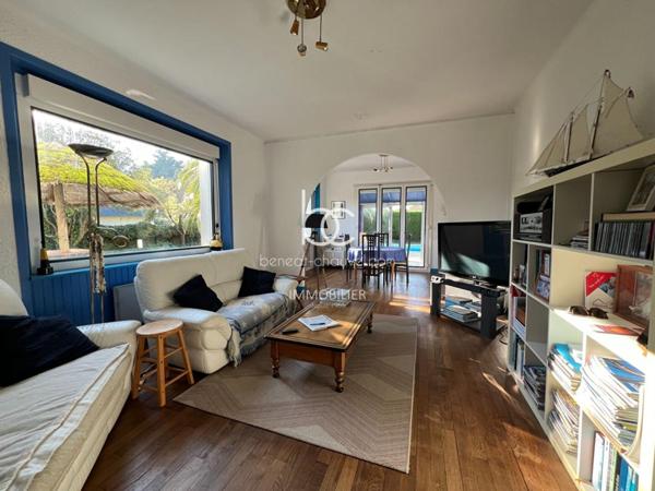 ARZON Maison 7 pièces 184 m²