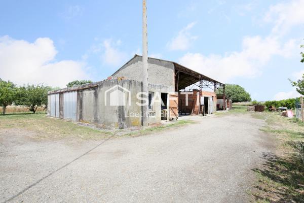 Maison avec hangars et fort potentiel à Merville